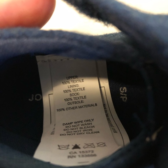 Baby slippers and newborn mittens - Picture 10 of 14